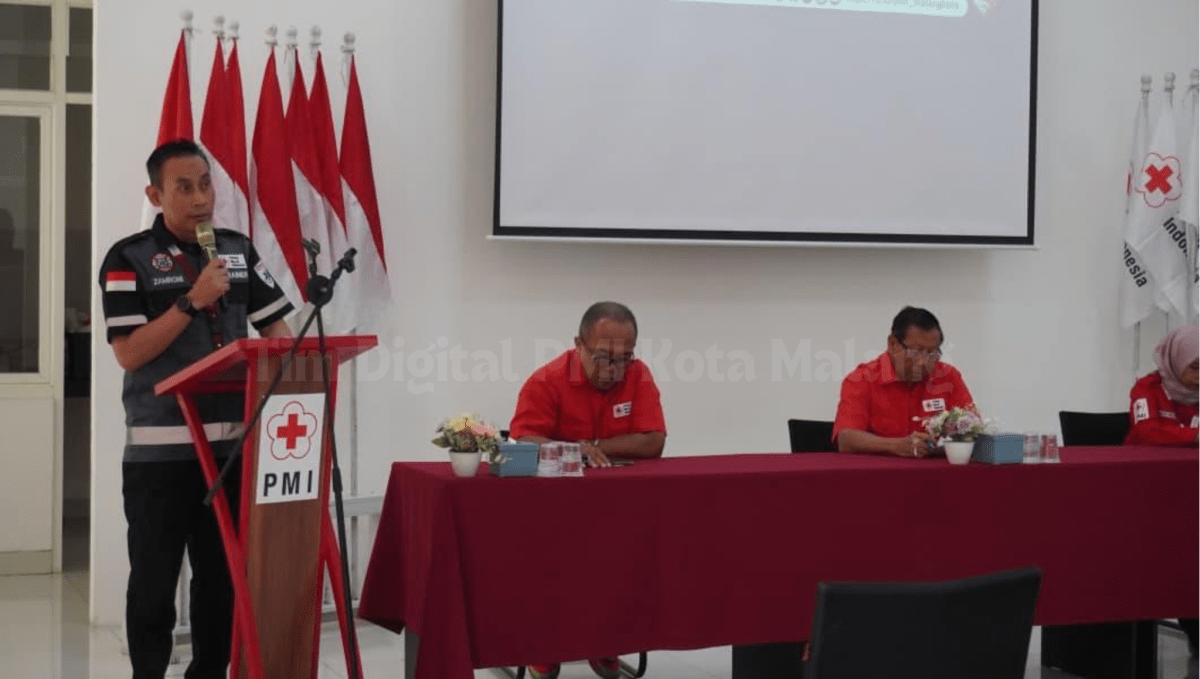 Penyampaian laporan Ketua Panitia Pelatihan Ambulans PMI Kabupaten Ciamis